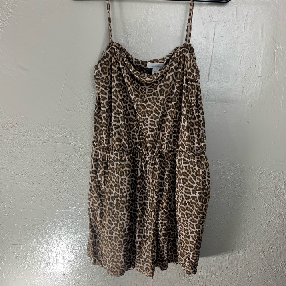 H&M leopard romper size M